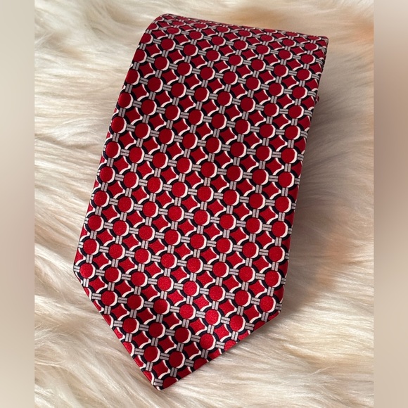 Michael‎ Kors Red and White Silk Tie with Geometric Pattern menswear - Picture 1 of 3
